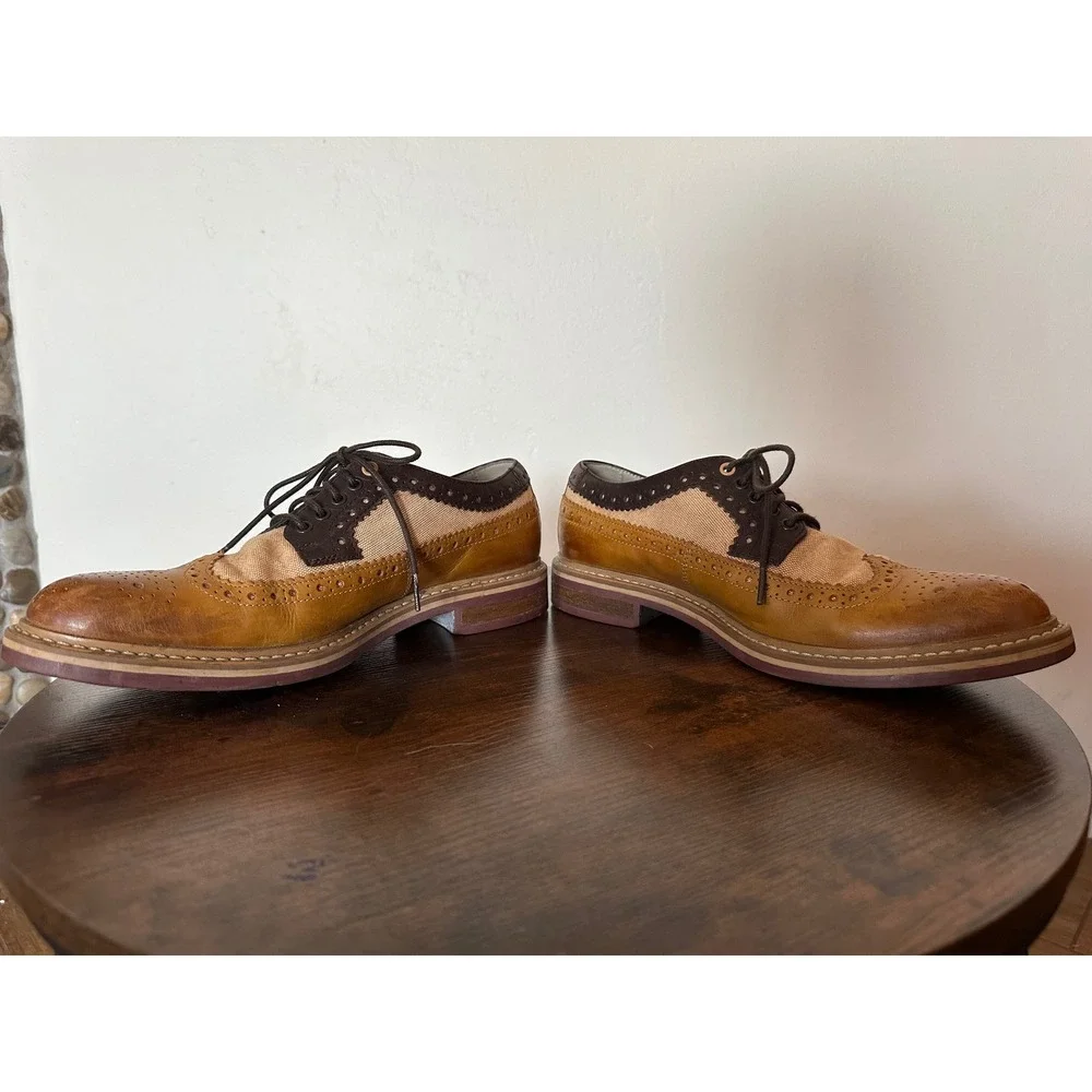 Clarks Tor England Mens size 10 Leather Canvas Wingtip Brogue Oxford Shoes